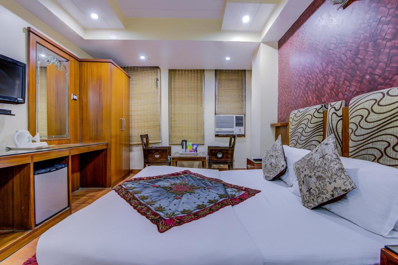 Hotel Shivdev International, Near New Delhi Railway Station Buitenkant foto